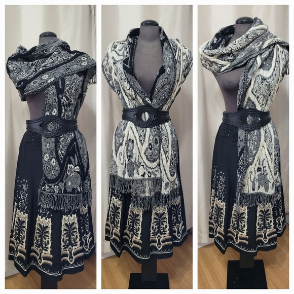 ITALIAN Wool scarf 13 x 72 - Picture 7 of 9